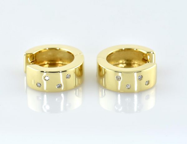 Hoop earrings 585/000 14 K yellow gold 8 diamonds zus. 0,08 ct