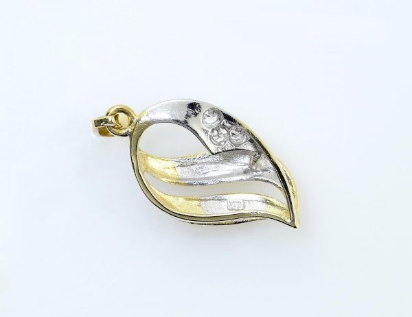 Anhänger 585/000 14 K Gelbgold 3 Diamanten zus. 0,05 ct