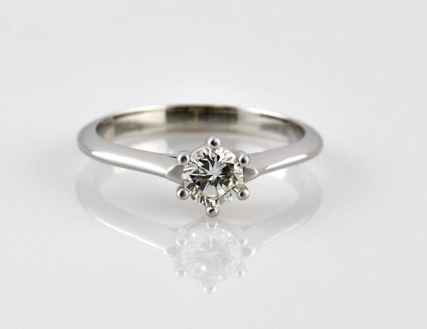 Solitär Diamant Ring 585/000 14 K Weißgold 1 Brillant  0,54 ct