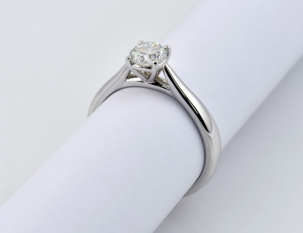 Solitär Diamant Ring 585/000 14 K Weißgold 1 Brillant  0,74 ct