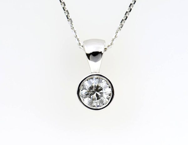 Diamant Solitär Anhänger mit Kette  585/000 14 K Weißgold 1 Brillant  0,93 ct