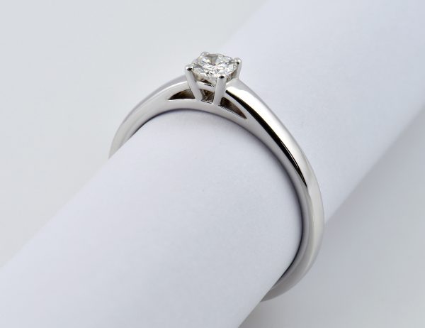 Solitär Diamant Ring 585/000 14 K Weißgold 1 Brillant  0,24 ct
