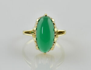 Ring Jade 333/000 8 K Gelbgold