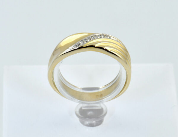 Diamant Ring 333/000 8 K Gelbgold 5 Diamanten zus. 0,05 ct