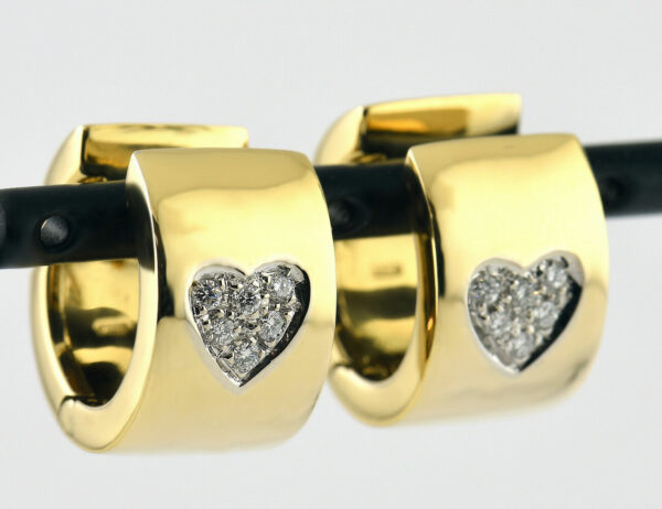 Ohrringe Creolen 750/000 18 K Gelbgold, 12 Diamanten zus. 0,12 ct