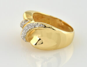 Diamant Ring 750/000 18 K Gelbgold 32 Diamanten zus. 0,35 ct