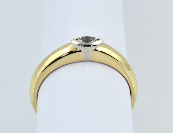 Diamant Ring 750/000 18 K Gelbgold Brillant 0,15 ct