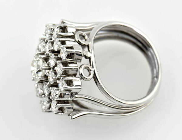 Diamant Ring 750/000 18 K Weißgold 24 Brillanten zus. 2,85 ct