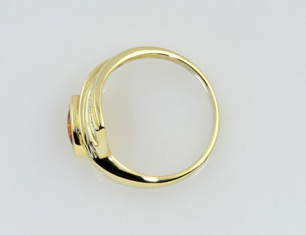 Ring Citrin 585/000 14 K Gelbgold 5 Diamanten zus. 0,05 ct