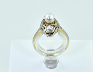 Ring Diamant Akoyaperle 585/000 14 K Weißgold 8 Diamanten zus. ca. 0,35 ct