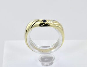 Saphir Diamant Ring 585/000 14 K Gelbgold 2 Diamanten zus. 0,01 ct