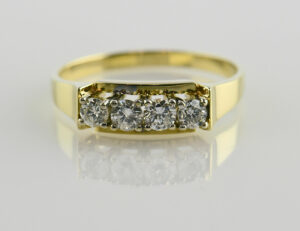 Diamant Ring 585 14 K Gelbgold 4 Brillanten zus. 0,50 ct