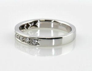 Diamant Ring 590/000 14 K Weißgold 9 Brillanten zus. 0,20 ct