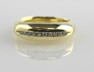 Diamant Ring 750/000 18 K Gelbgold 10 Brillanten zus. 0,17 ct