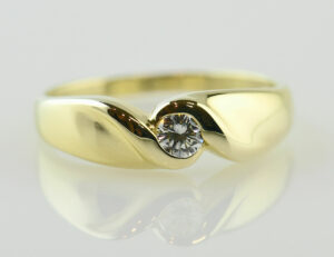 Diamant Solitär Ring 585/000 14 K Gelbgold Brillant 0,15 ct