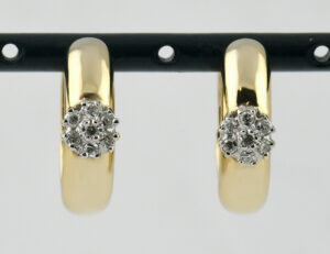 Ohrringe Scharniercreolen 585 14 K Gelbgold, 14 Diamanten zus. 0,12 ct