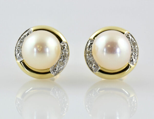 Ohrringe Perle 585/000 14 K Gelbgold Perlohrstecker 8 Diamanten zus. 0,06 ct