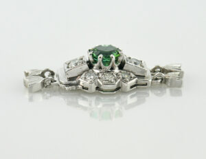 Perlenkettenschloß Smaragd 1,00 ct, 585 14 K Weißgold 8 Brillanten zus. 0,85 ct
