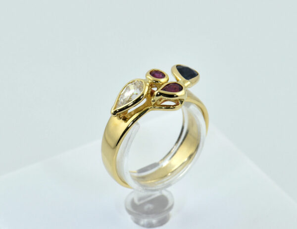 Saphir Rubin Ring 750/000 18 K Gelbgold Zirkonia