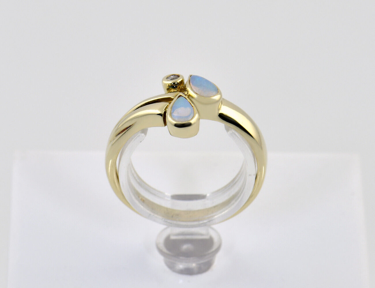 Ring Opal 585/000 14 K Gelbgold 1 Diamant 0,015 ct