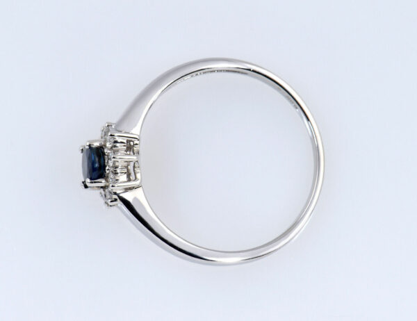 Saphir Diamant Ring 585/000 14 K Weißgold 10 Brillanten zus. 0,10 ct