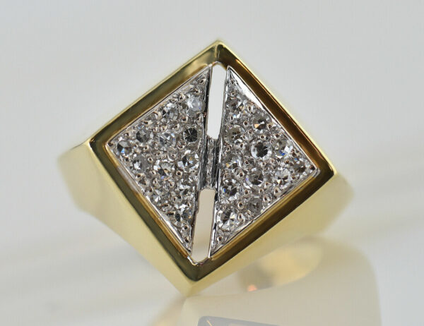 Diamant Ring 585/000 14 K Gelbgold 24 Brillanten zus. 0,48 ct