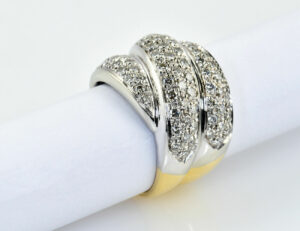 Diamant Ring 750/000 18 K Gelbgold 75 Brillanten zus. 1,25 ct