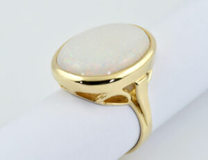 Opal Ring 585/000 14 K Gelbgold