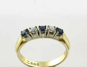Saphir Diamantring 585/000 14 K Gelbgold 2 Brillanten zus. 0,21 ct