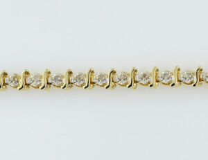 Diamant Armband 417/000 10 K Gelbgold 48 Diamanten zus. 0,25 ct, 18 cm
