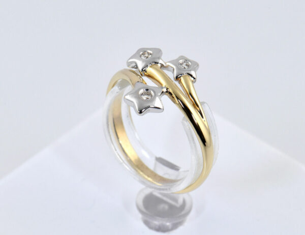 Diamant Ring 333/000 8 K Gelbgold 3 Brillanten zus. 0,04 ct