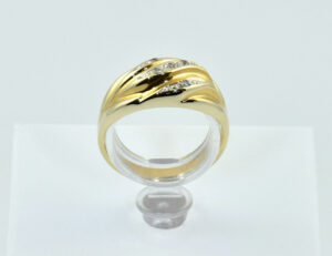 Diamant Ring 333/000 8 K Gelbgold 5 Diamanten zus. 0,05 ct