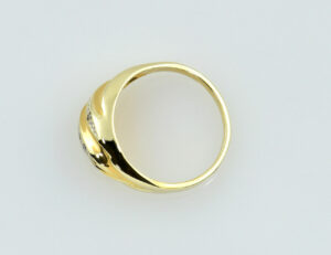 Diamant Ring 333/000 8 K Gelbgold 5 Diamanten zus. 0,05 ct