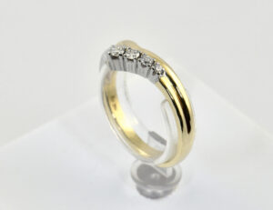 Diamant Ring 585/000 14 K Gelbgold 4 Brillanten zus. 0,10 ct