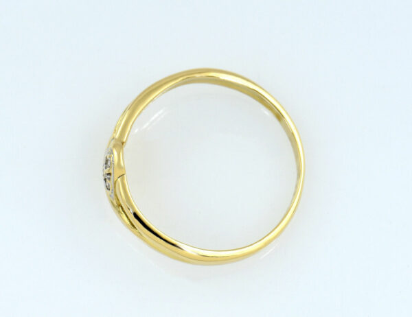 Diamant Ring 750/000 18 K Gelbgold 3 Brillanten zus. 0,03 ct
