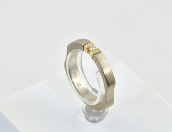 Solitär Diamant Ring 750/000 18 K Weißgold Brillant 0,035 ct