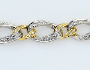 Diamant Armband 750/000 18 K Gelb-/ Weißgold 122 Brillanten zus. 2,75 ct, 19 cm