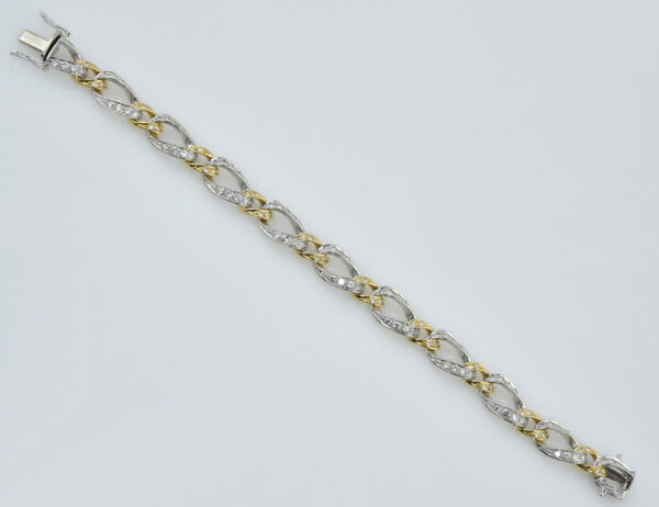 Diamant Armband 750/000 18 K Gelb-/ Weißgold 122 Brillanten zus. 2,75 ct, 19 cm