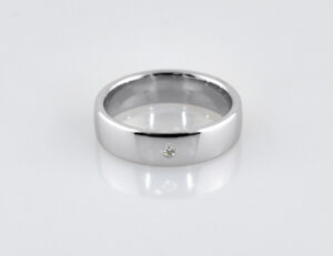 Diamant Ring 333/000 8 K Weißgold 1 Brillant 0,025 ct
