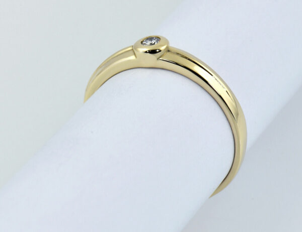 Diamant Solitär Ring 585/000 14 K Gelbgold Brillant 0,04 ct